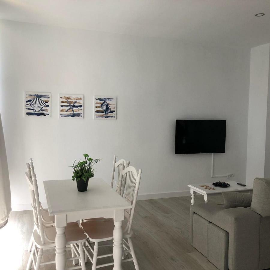 8 Mamia Costa Apartamento *